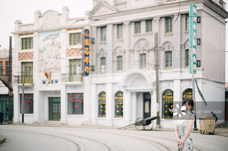 上海市车墩影视基地-东方女性图片素材