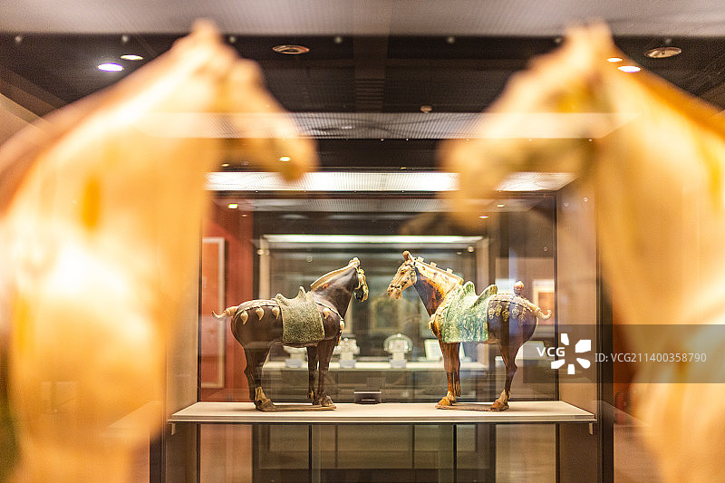 唐三彩骏马文物图片素材