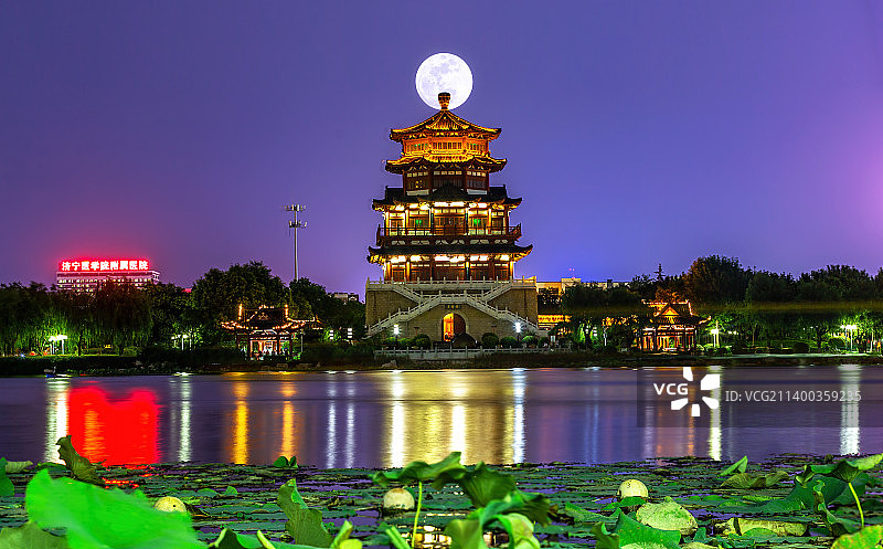 月是故乡明图片素材