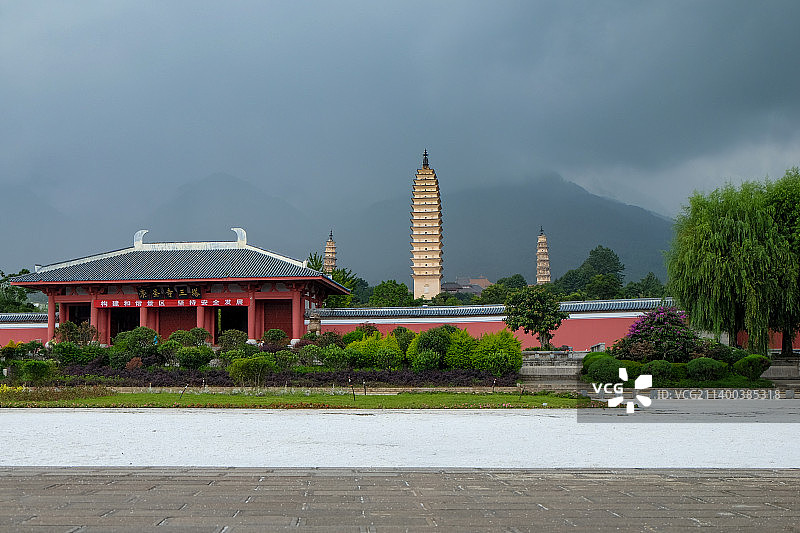 大理崇圣寺三塔图片素材