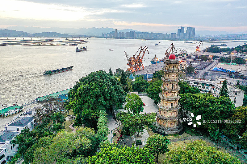 航拍福建福州罗星塔公园 福州马尾船政文化旅游景区图片素材