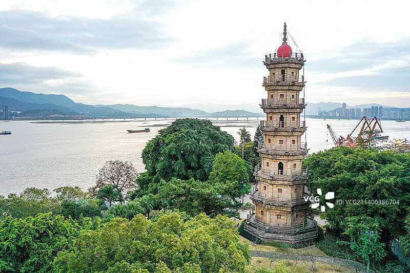航拍福建福州罗星塔公园 福州马尾船政文化旅游景区图片素材