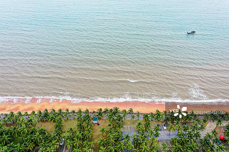 航拍海南海口假日海滩旅游景区 椰树沙滩图片素材