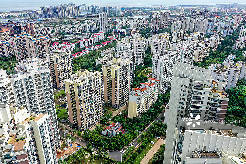 航拍海南海口美兰区城市居民住宅区风光图片素材