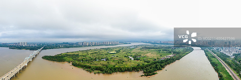 航拍海南海口南渡江水道全景图图片素材