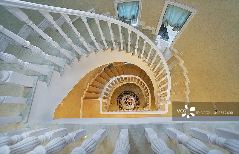 天然韵味萦绕空间图片素材