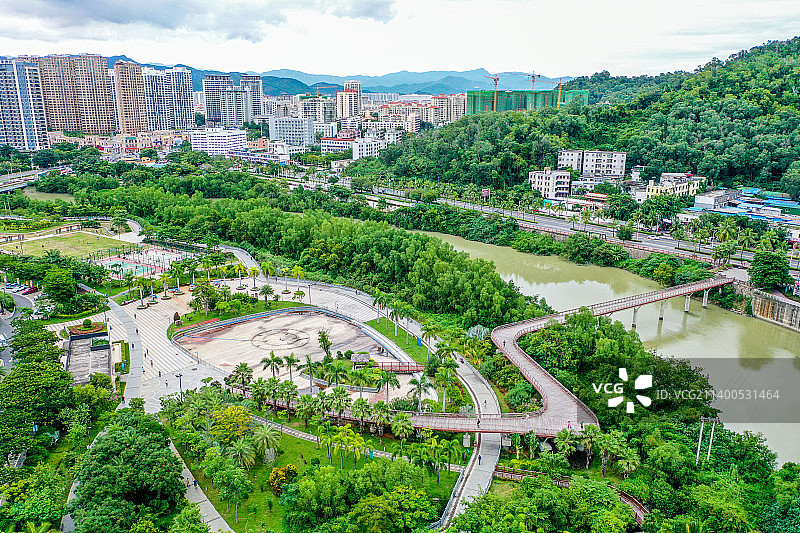 航拍海南三亚金鸡岭桥头公园 三亚河图片素材