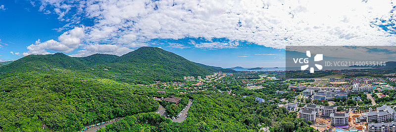 航拍海南三亚亚龙湾热带天堂森林公园全景图 亚龙湾国家旅游度假区图片素材