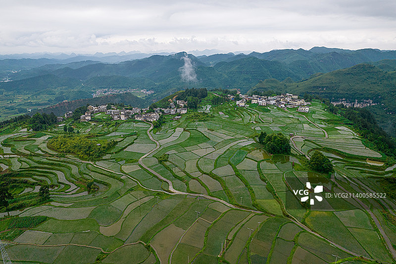 贵州省贵阳市花溪区高坡梯田云海自然风光图片素材