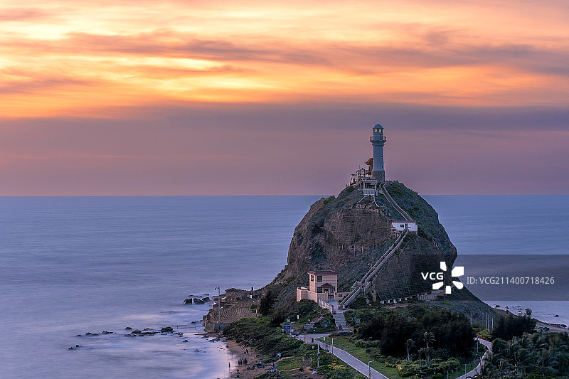 东方市市海滨鱼鳞洲日落夕阳图片素材
