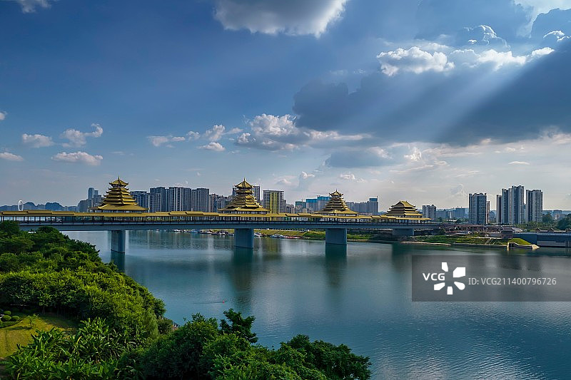 柳州凤凰岭大桥图片素材