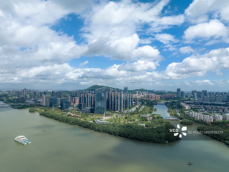 广州南沙蕉门河金茂湾城市风光航拍图片素材