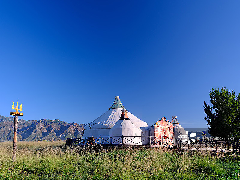 哈素海，敕勒川草原，蒙古包，大青山。图片素材