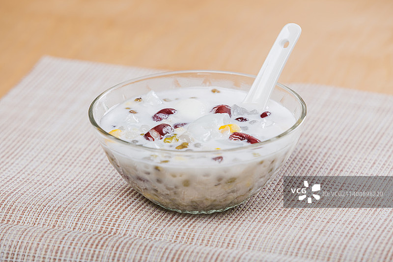 海南地方特色美食小吃饮品甜品清补凉图片素材