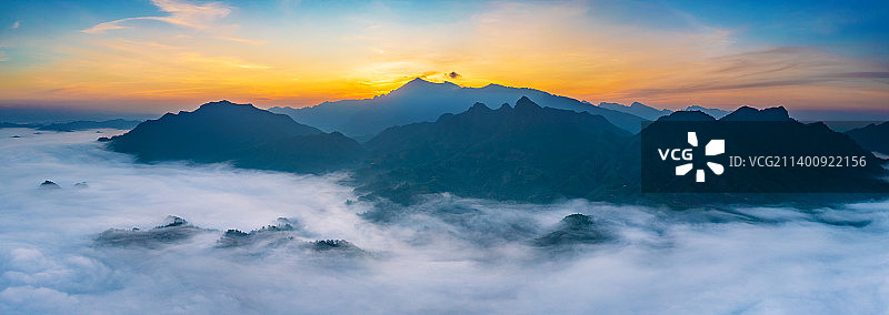 鹏山晨曦图片素材