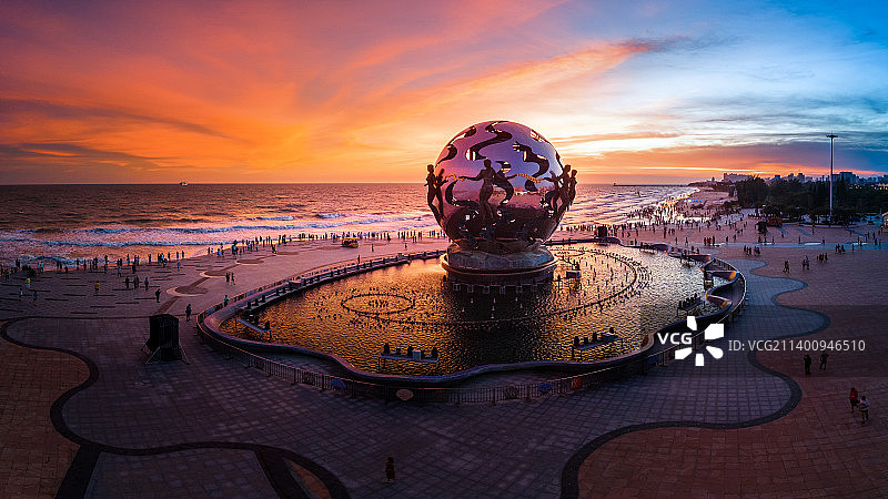 银滩晚霞图片素材