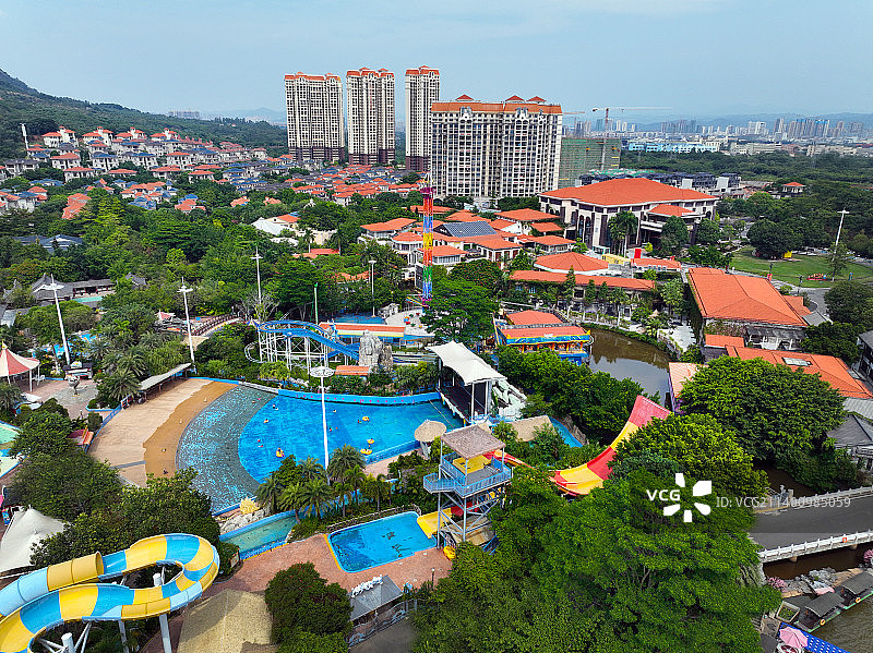 广东省河源市客天下国际旅游度假区温泉酒店恐龙水晶桥航拍图片素材