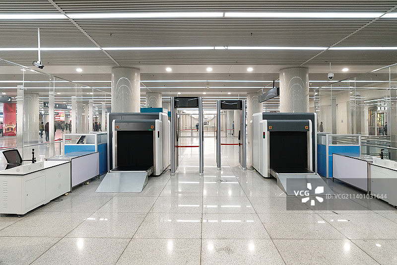地铁站安检通道图片素材