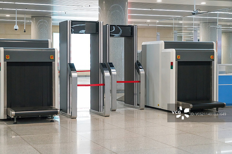 地铁站安检通道图片素材