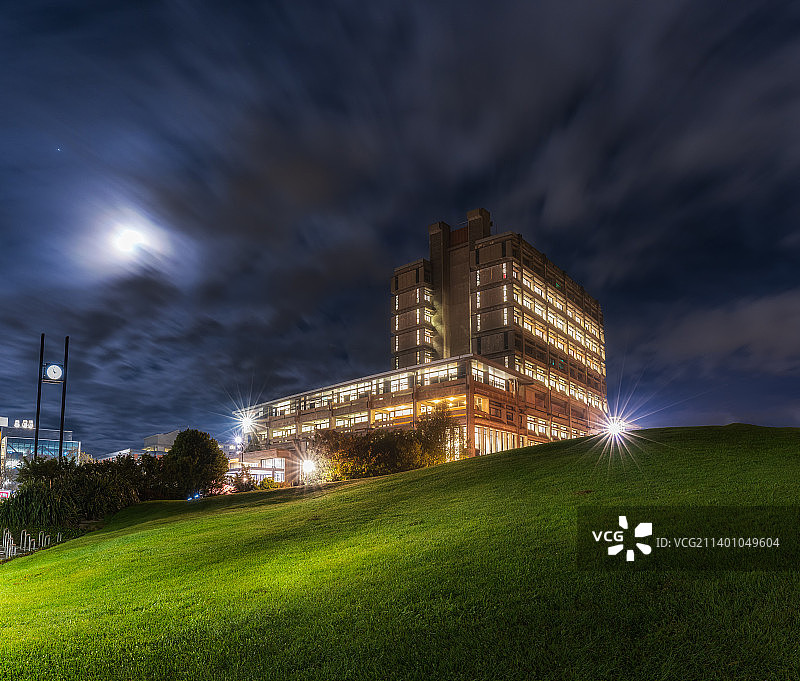 我眼里的校园图书馆图片素材