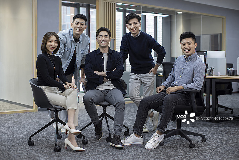 自信的商务团队图片素材