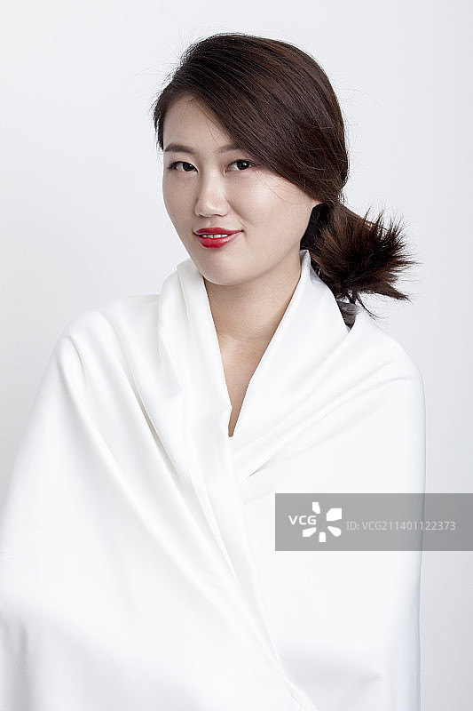 淡妆女性半身人像图片素材