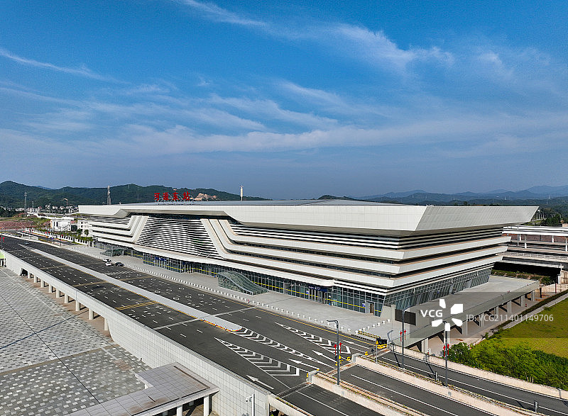 广东省河源市京港高铁赣深高铁河源东站航拍图片素材
