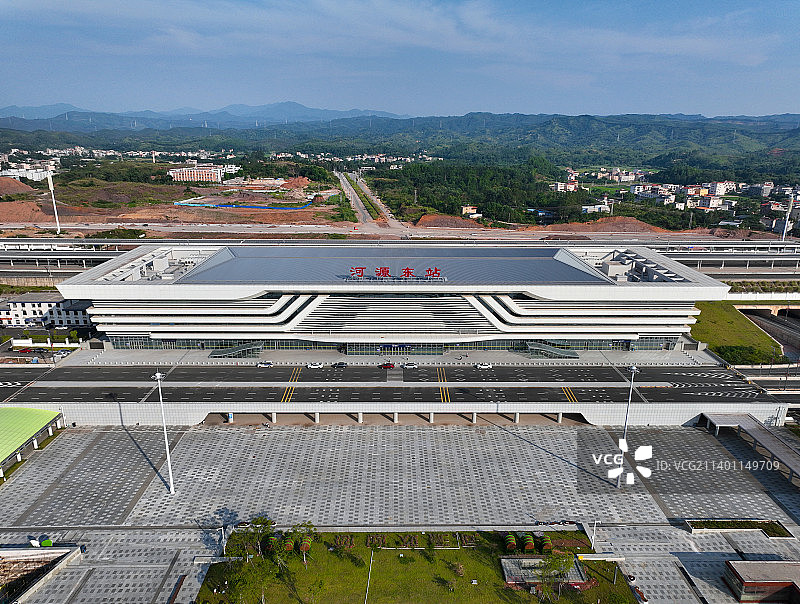 广东省河源市京港高铁赣深高铁河源东站航拍图片素材