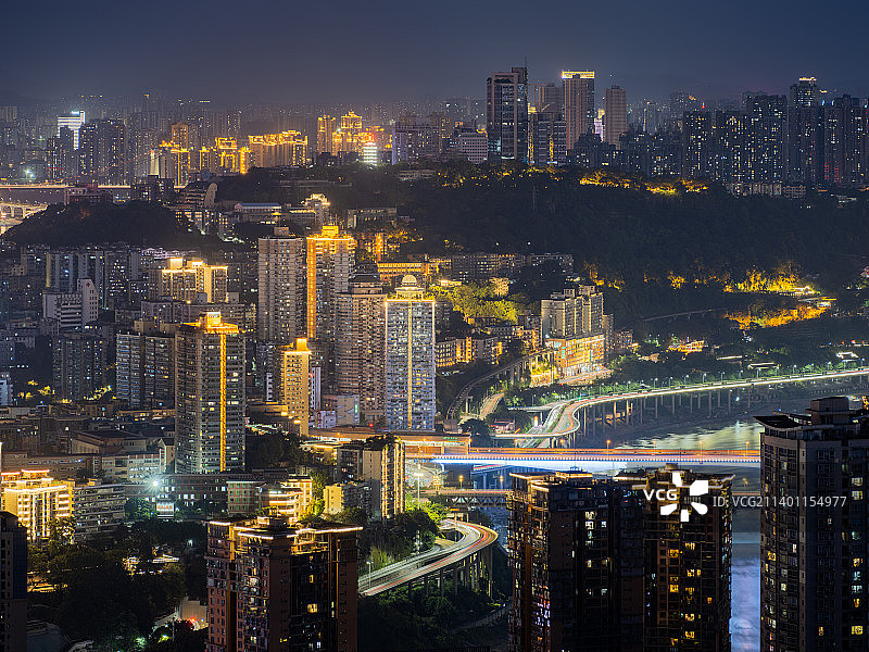重庆市曾家岩大桥夜景长焦镜头图片素材