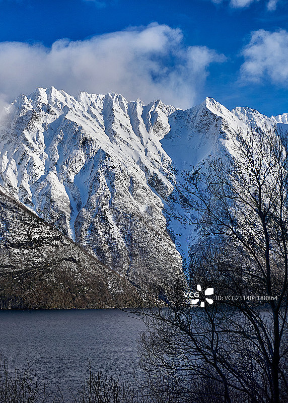 挪威赫隆峡湾，孙墨尔阿尔卑斯山风光图片素材