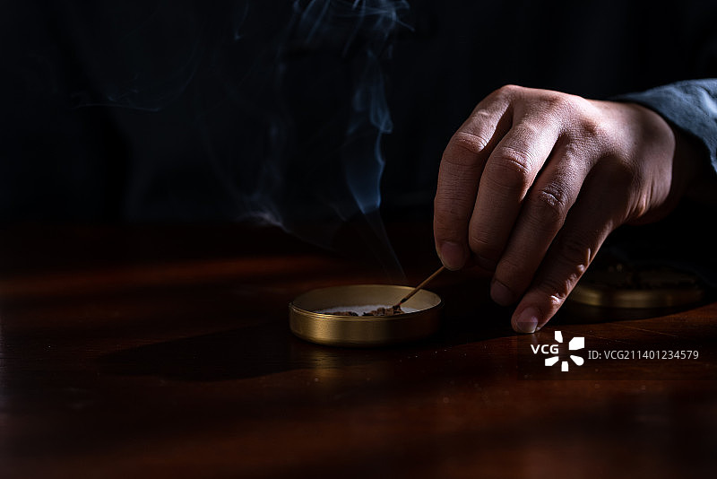 制作香薰图片素材