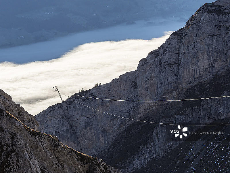 瑞士阿尔卑斯山脉景观图片素材