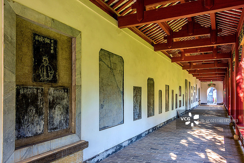 中国广西柳州柳侯公园柳侯祠碑廊图片素材