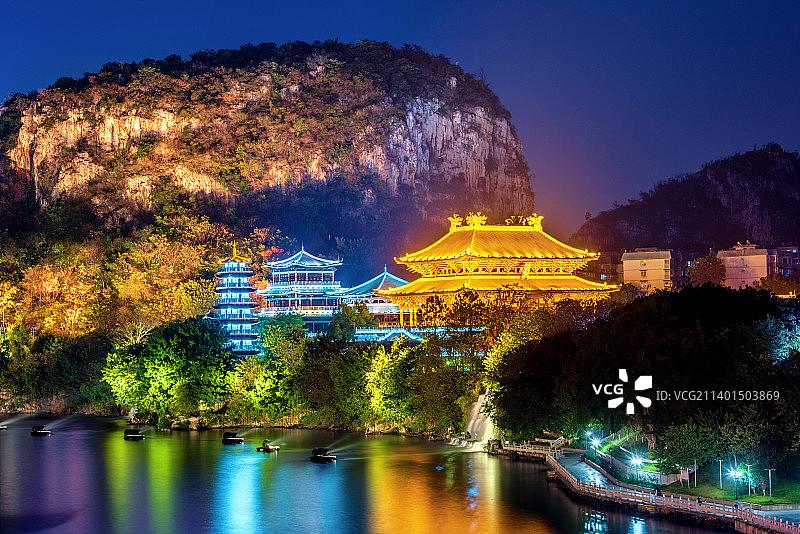 中国广西柳州文庙夜景风光图片素材