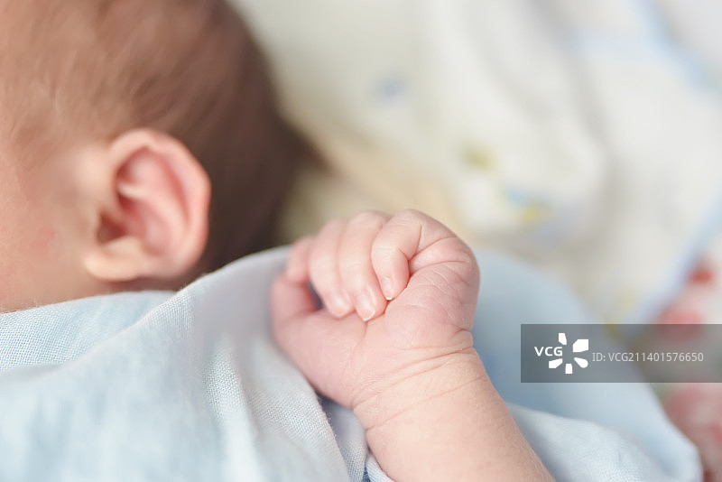 婴儿睡觉图片素材