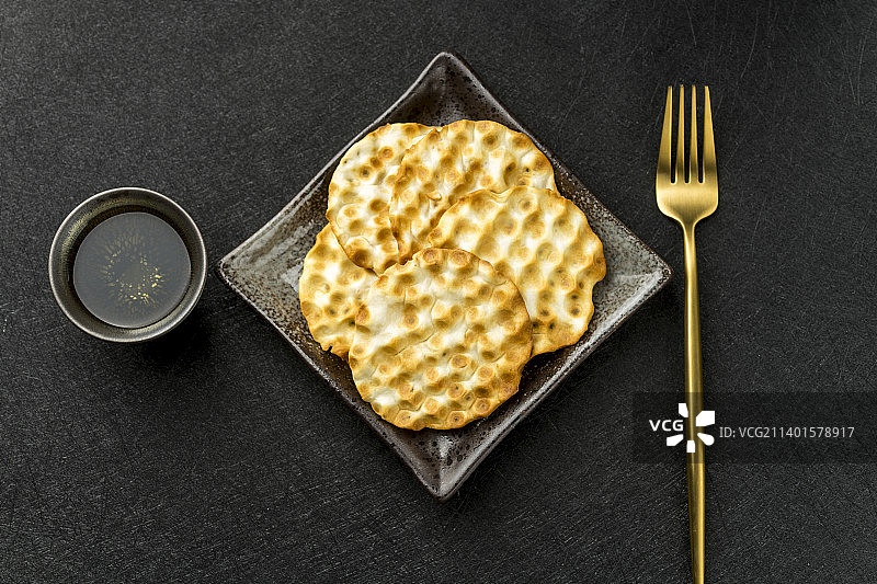 一盘山西传统名点石头饼石子饼特写图片素材