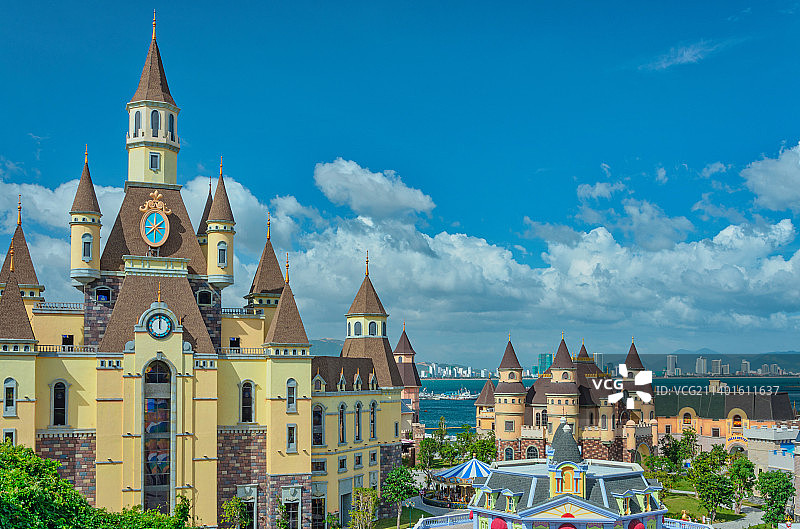 越南芽庄珍珠岛欧式古堡建筑海景自然风光图片素材