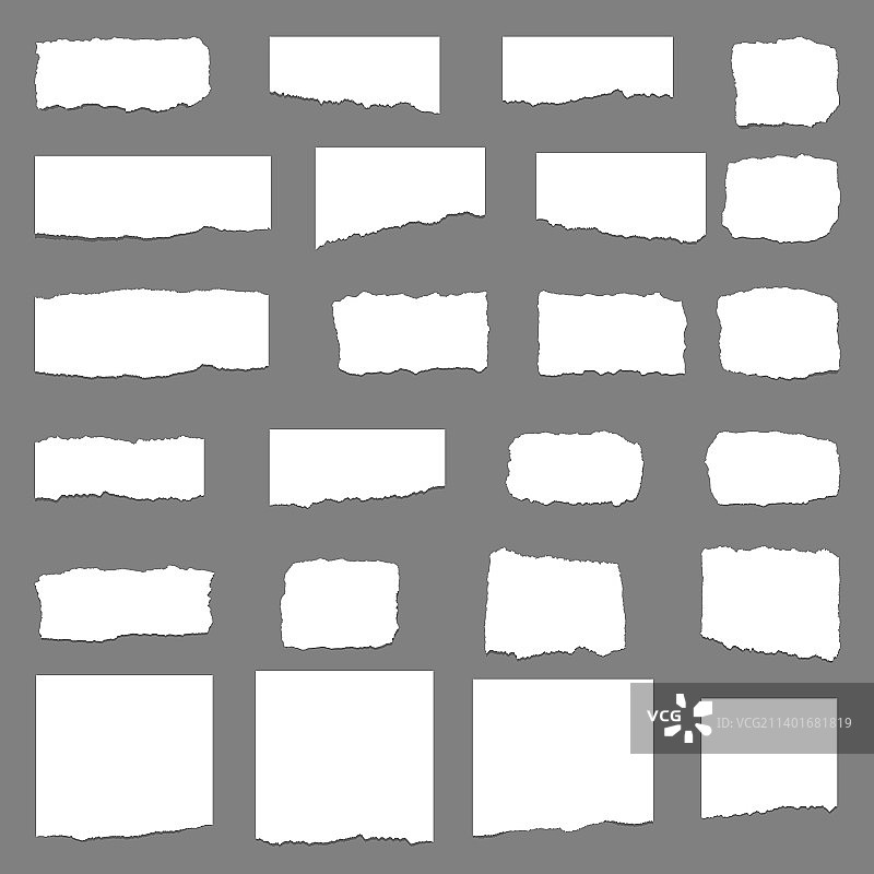 带撕裂边缘的白色便签纸条图片素材