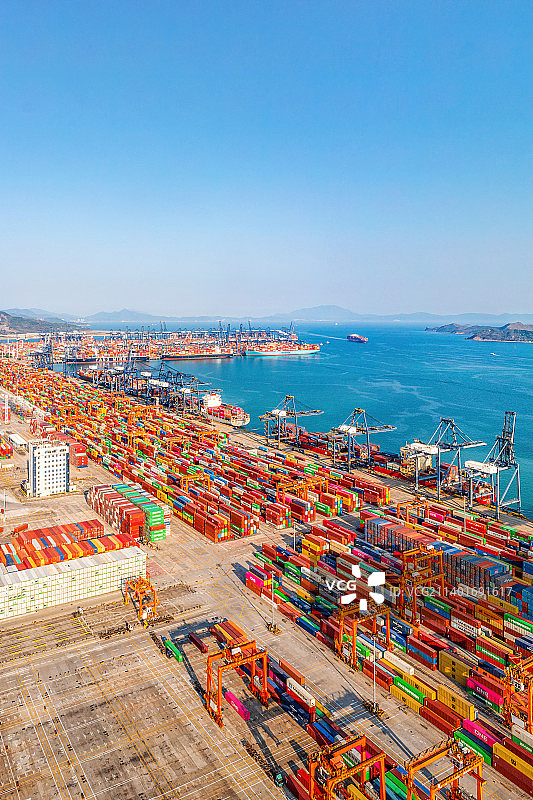 广东省深圳市盐田区盐田港国际集装箱码头航拍图片素材