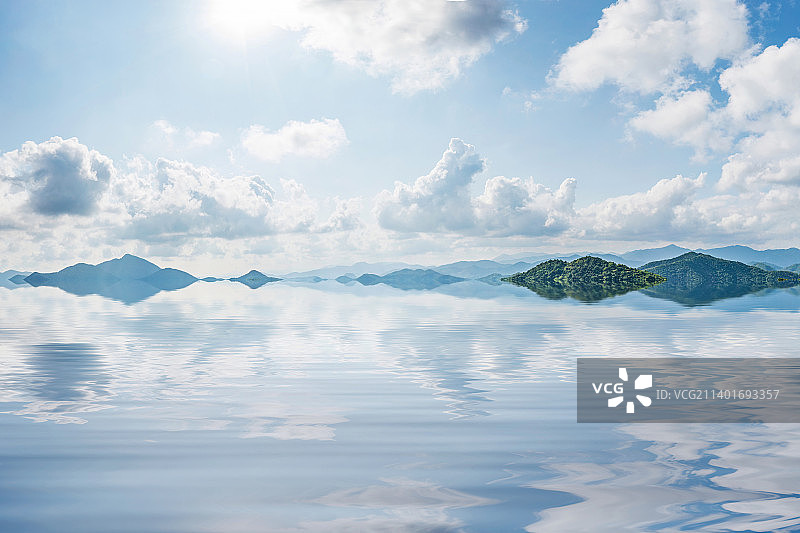 蓝天白云下的湖泊图片素材