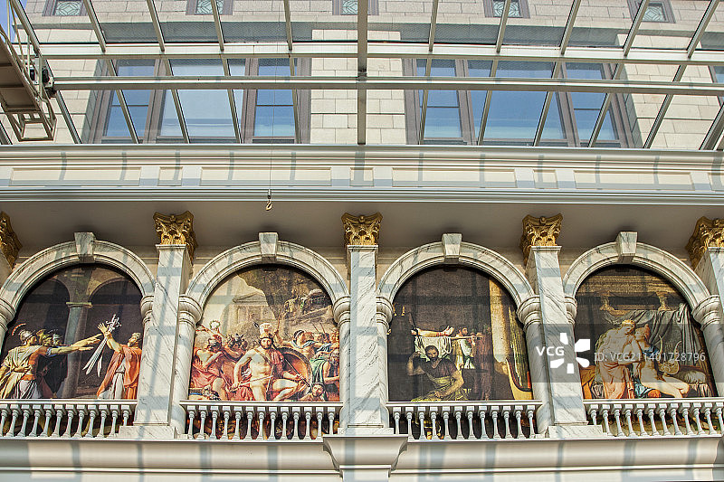 带壁画的室内欧式装修设计风格图片素材