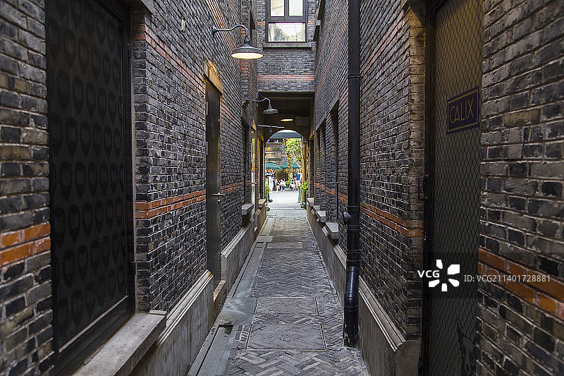 上海新天地石库门巷子图片素材