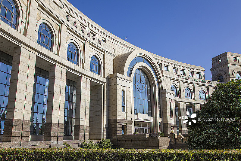 欧式建筑风格大学图书馆图片素材