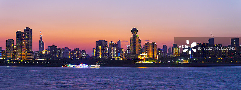 武汉江岸区日落时刻图片素材