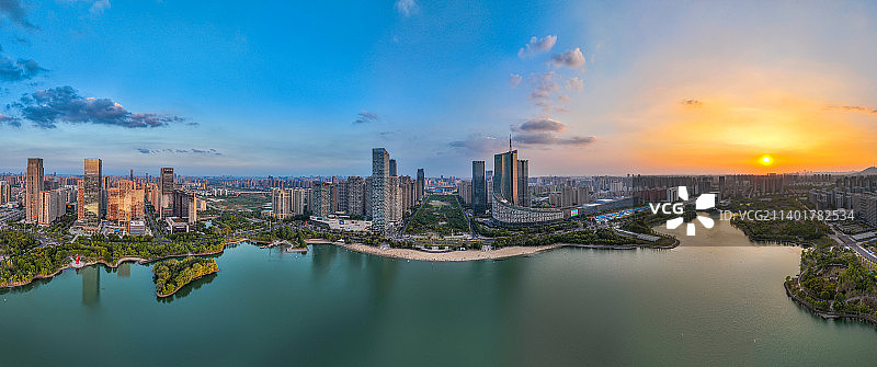 合肥天鹅湖地标建筑城市风光全景图片素材