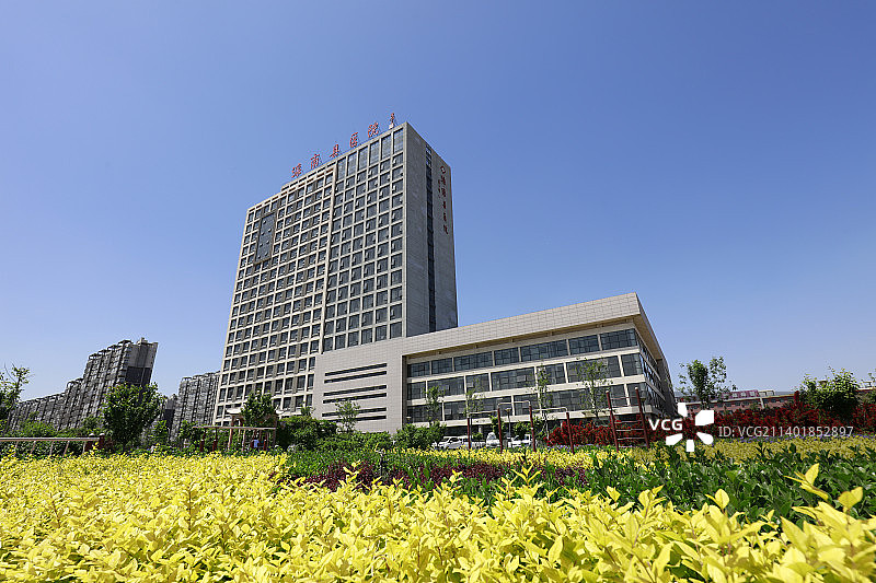 河北滦南县医院大楼图片素材