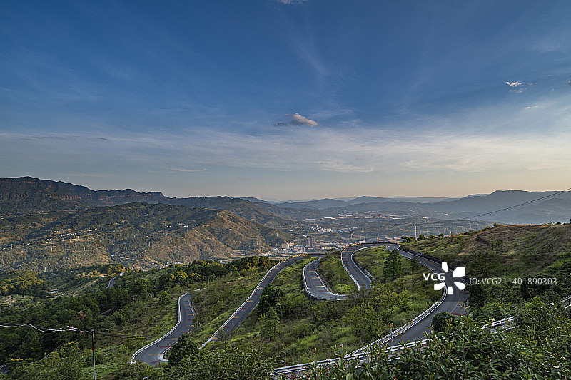 重庆綦江区横山盘山路图片素材