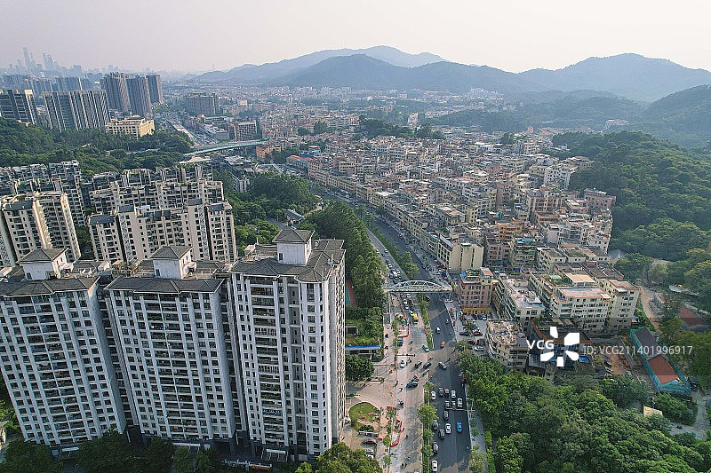 中国广东省广州市白云区同和城中村城市建筑航拍风光图图片素材