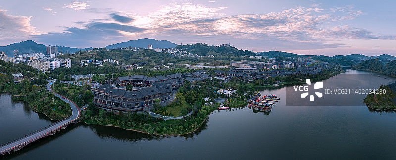 霞映黔东南云上丹寨万达小镇图片素材