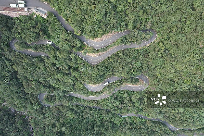 航拍太行山郭亮村盘山公路图片素材